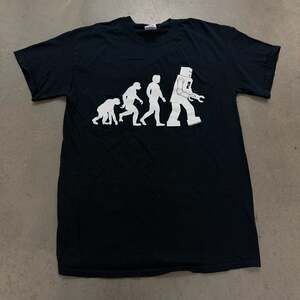 Robot Evolution Graphic T Shirt Black Gildan Heavy Cotton Tee Size M